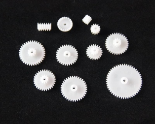 11 Pcs. Plastic Shaft Crown Differential Assorted Gears DIY Kit