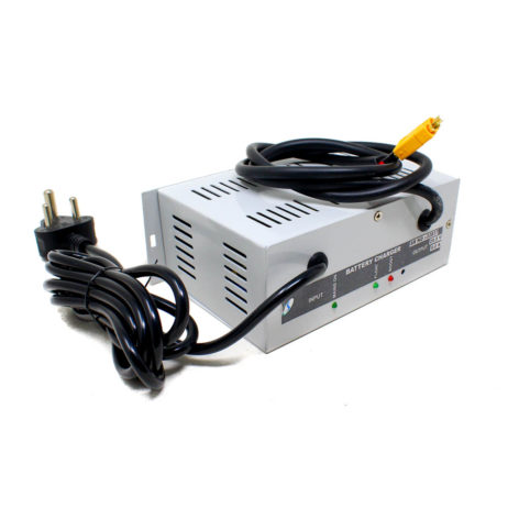 Battery Charger 3S Li-Ion - 12.6V 10A With Xt60 Connector