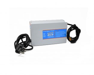Battery Charger 10S Li-Ion - 42V 10A with XT60 Connector
