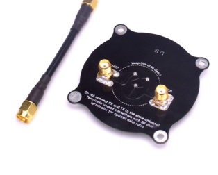 Triple Feed Patch 5.8GHz Antenna RP SMA